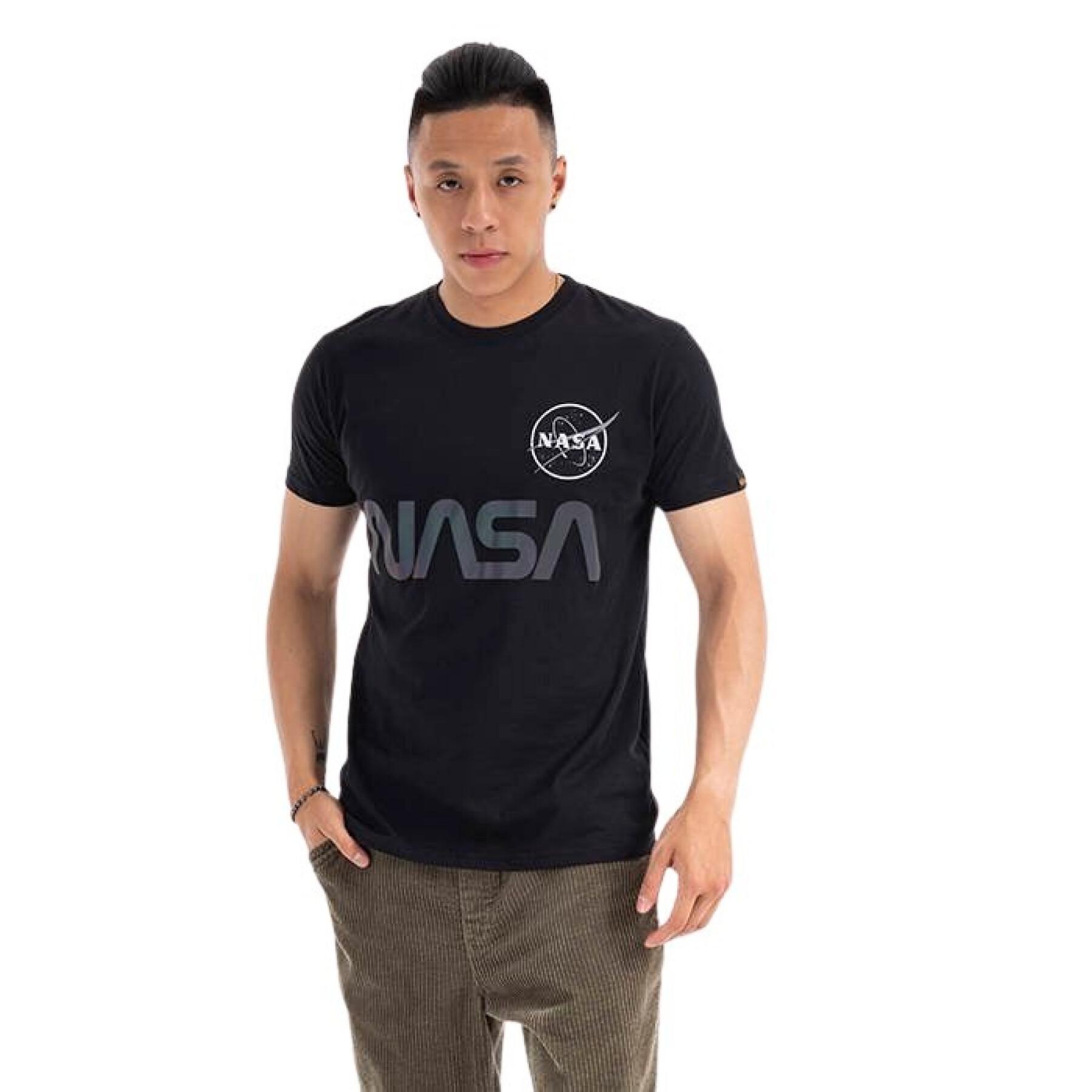 Camiseta Alpha Industries NASA Rainbow Ref