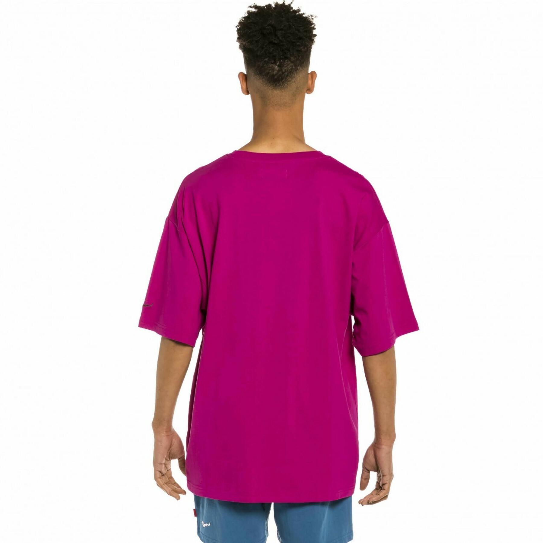 Camiseta oversize Grimey Trespass