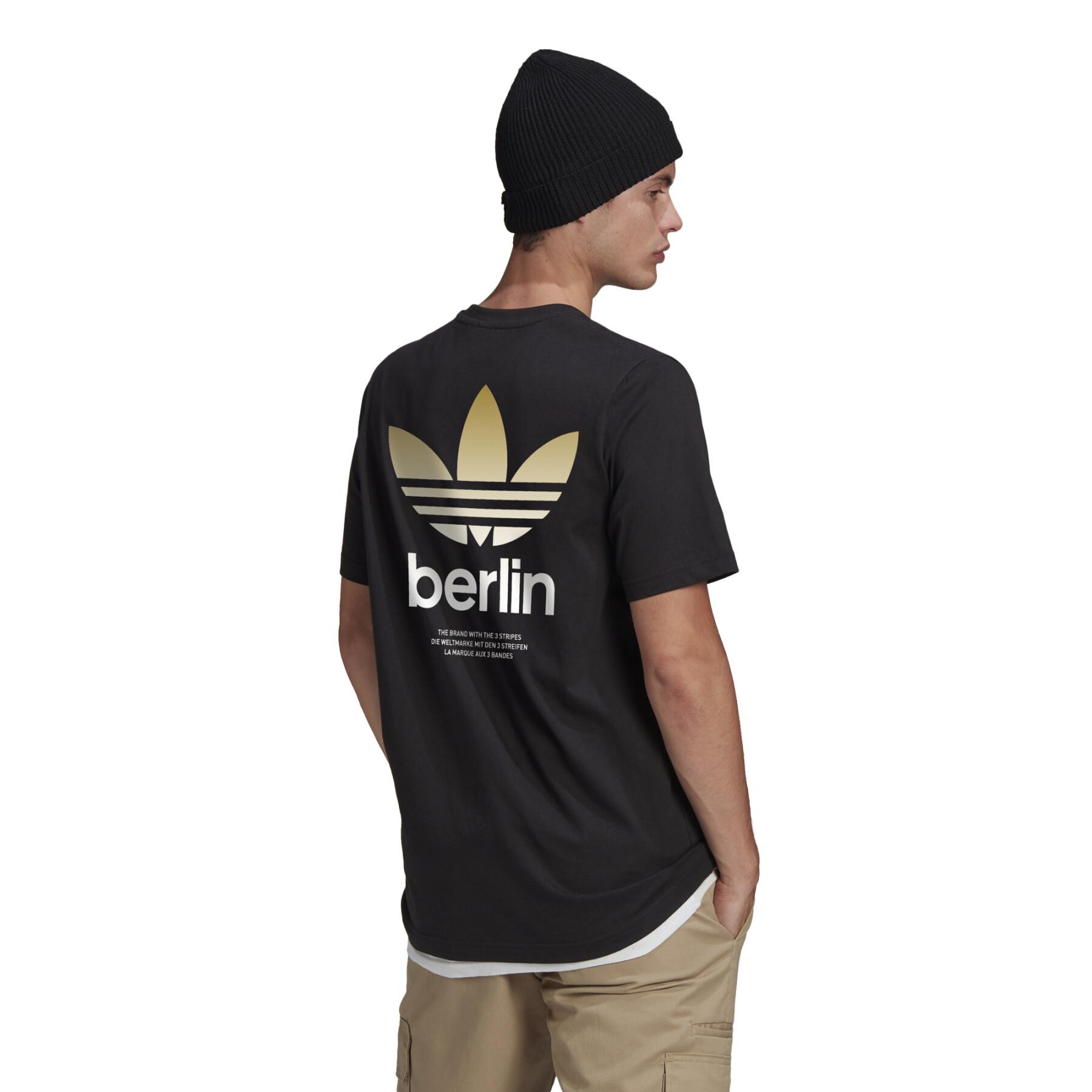 Camiseta adidas Originals Berlin Trefoil 2