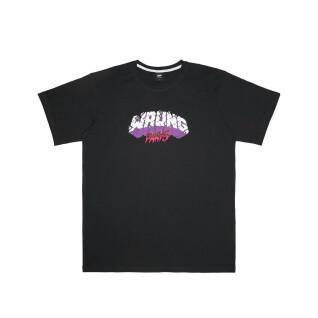 Camiseta Wrung Shone