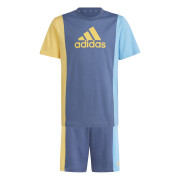 Conjunto de camiseta y pantalón corto infantil adidas Essentials Colorblock