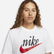 Camiseta Nike Futura 2